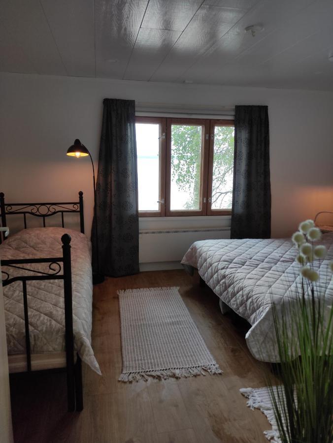 Old Finnish Lakeside Cottage With Sauna Oulu Ngoại thất bức ảnh